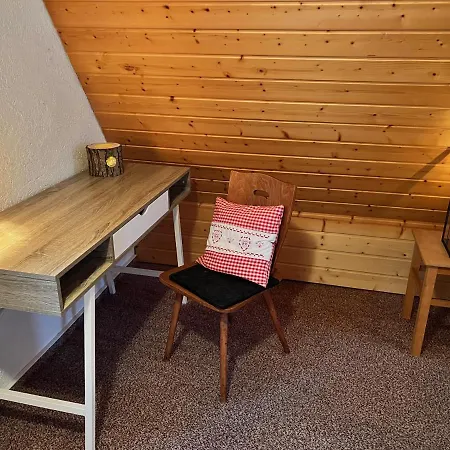 Urige Berghuette Mit Kamin Und Sauna Im Erzgebirge Nahe Schwarzwassertal Pobershau Eksteriør billede