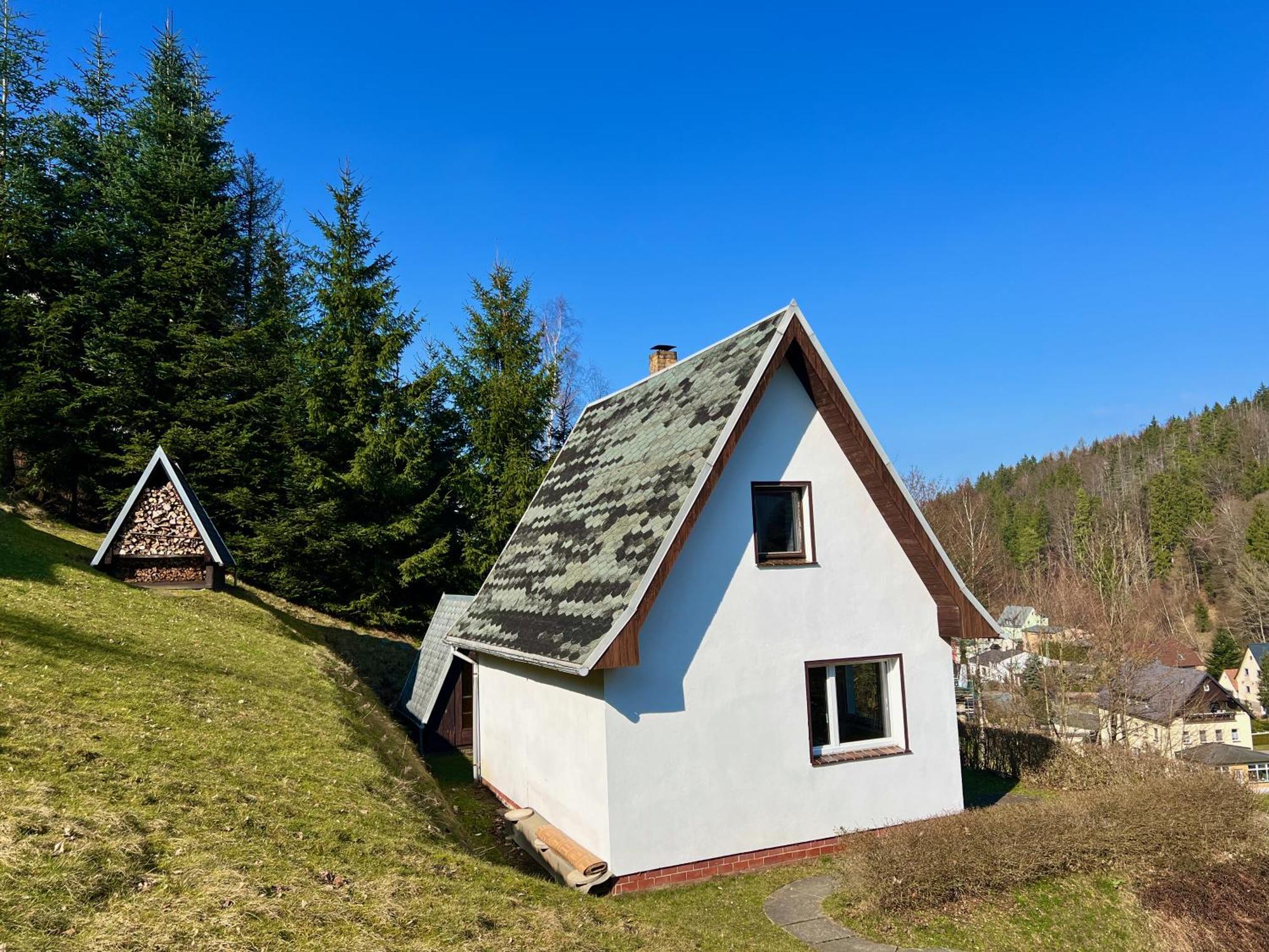 Urige Berghuette Mit Kamin Und Sauna Im Erzgebirge Nahe Schwarzwassertal *
